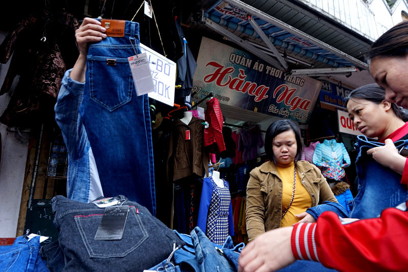 Hà Nội, mua bán, chen chân