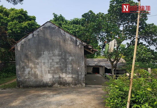 Vụ 2 chị em ruột nghi bị xâm hại đến mang thai ở Hà Nội: Vợ bất ngờ khi biết tin chồng bị tố cáo - Ảnh 2 Vụ 2 chị em ruột nghi bị xâm hại đến mang thai ở Hà Nội: Vợ bất ngờ khi biết tin chồng bị tố cáo - Ảnh 2