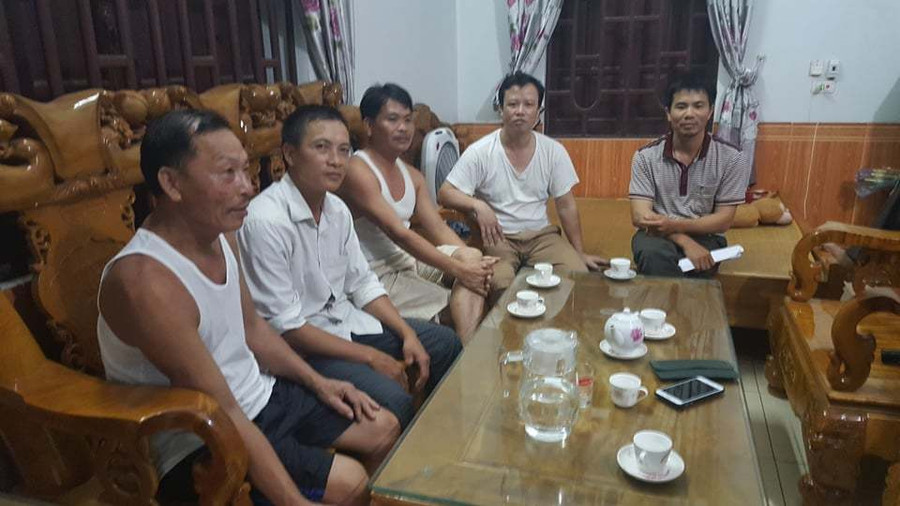 Cả làng quây tôn, dựng chốt bảo vệ cây sưa 22 tỷ ở Vĩnh Phúc ảnh 1 Cả làng quây tôn, dựng chốt bảo vệ cây sưa 22 tỷ ở Vĩnh Phúc