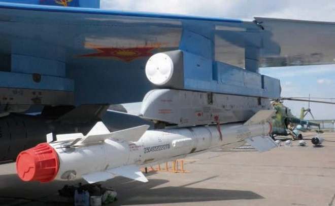 Tên lửa tầm ngắn R-73. Tên lửa tầm ngắn R-73.