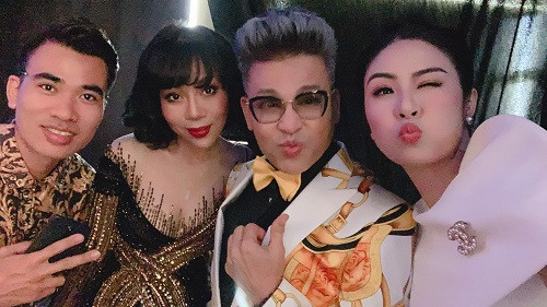 Phản ứng bất ngờ của MC Thanh Bạch giữa thời điểm bị vợ cũ 