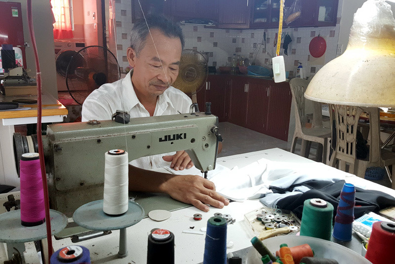 Người đo áo dài bằng mắt khiến Nam Phương hoàng hậu thán phục