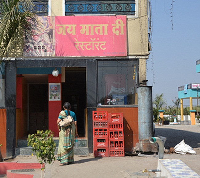 Cả làng làm nhà không có cửa, của nả vàng bạc không lo ai lấy trộm hình ảnh 10 ca lang lam nha khong co cua, cua na vang bac khong lo ai lay trom hinh anh 10