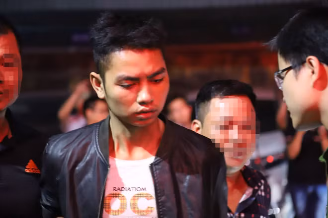 Đinh Văn Trường thời điểm được di lí về Công an quận Bắc Từ Liêm.