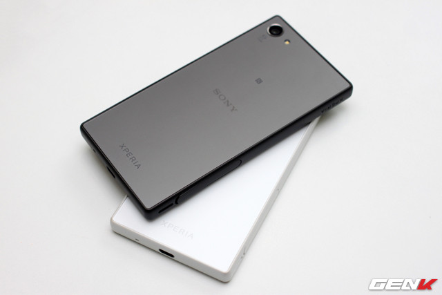 Xperia Z5 Compact bất ngờ giảm tới 5 triệu đồng ảnh 1 Xperia Z5 Compact bất ngờ giảm tới 5 triệu đồng ảnh 1