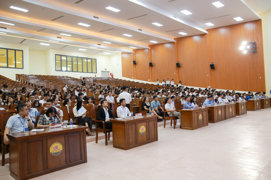 Đại hội đại biểu Hội Sinh viên Việt Nam Trường ĐH Luật, ĐH Huế lần thứ III, nhiệm kỳ 2023 - 2025. Đại hội đại biểu Hội Sinh viên Việt Nam Trường ĐH Luật, ĐH Huế lần thứ III, nhiệm kỳ 2023 - 2025.