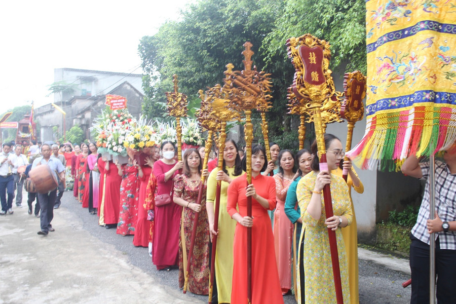 Lễ rước làng Cựu Hào.