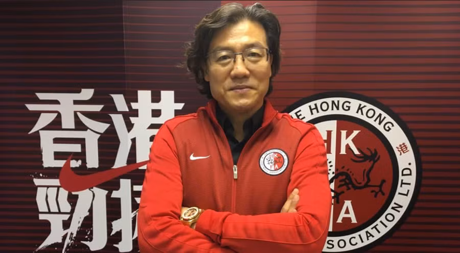 Malaysia công bố tân huấn luyện viên người Hàn Quốc Kim Pan-gon.