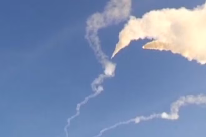 Các hệ thống phòng không Nga đã bắn 150 tên lửa trong một cuộc tập trận.