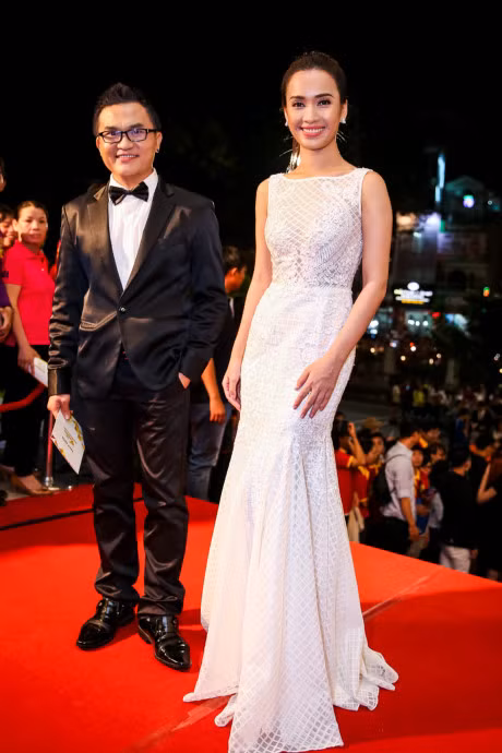 Tran Thanh khuay dong le trao giai VTV Awards 2016 - Anh 7