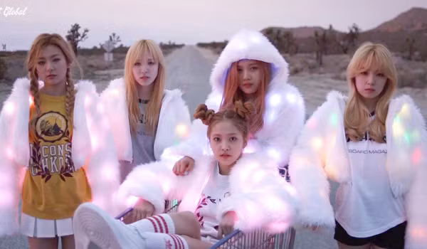 than-tuong-han-an-gian-tuoi-voi-kieu-toc-natra-xi-tin-4