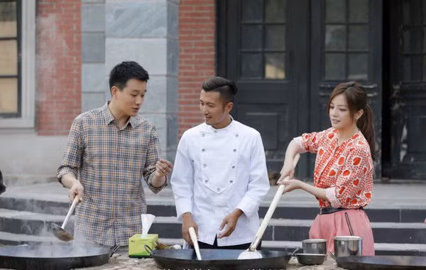 khong ngo truong ba chi oan han trieu vy vi tac hop ta dinh phong va vuong phi - 5