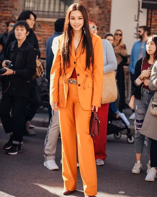 “Hoa hậu đẹp nhất Hàn Quốc” Honey Lee bị quay lưng chỉ vì 1 bức ảnh ảnh 2