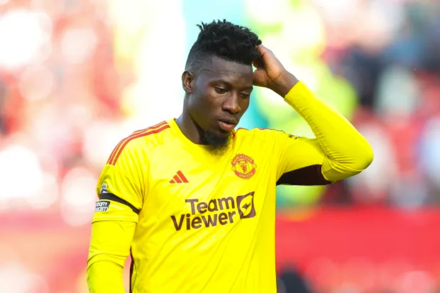 Thủ thành Onana không hài lòng khi bị gạch tên khỏi danh sách đăng ký trận ra quân của Cameroon ở CAN Cup 2024. Thủ thành Onana không hài lòng khi bị gạch tên khỏi danh sách đăng ký trận ra quân của Cameroon ở CAN Cup 2024.