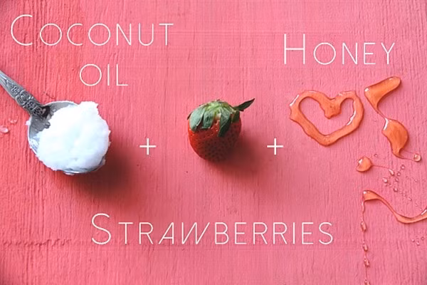 Chăm sóc da đẹp, tóc suôn chỉ với trái dâu tây 2