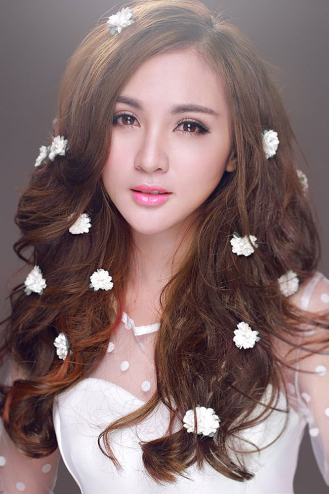 Ngây ngất với 5 hot girl xinh đẹp nhất xứ hoa Đà Lạt hình ảnh 1 ngay ngat voi 5 hot girl xinh dep nhat xu hoa da lat hinh anh 1