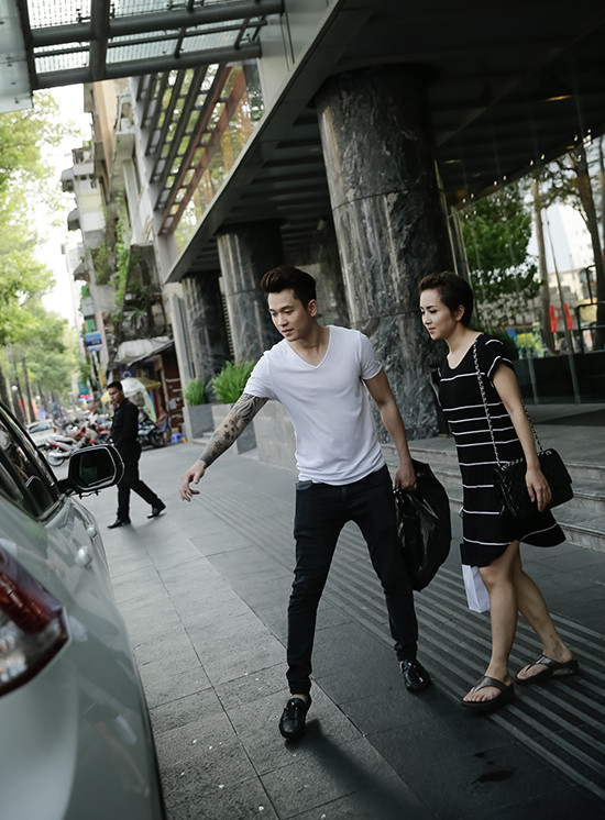 nu-hoang-wushu-thuy-hien-hen-ho-voi-trai-dep-kem-10-tuoi-1