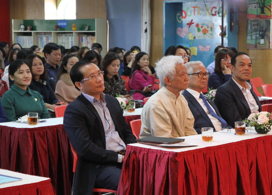 Các đại biểu tham dự hội thảo Các đại biểu tham dự hội thảo