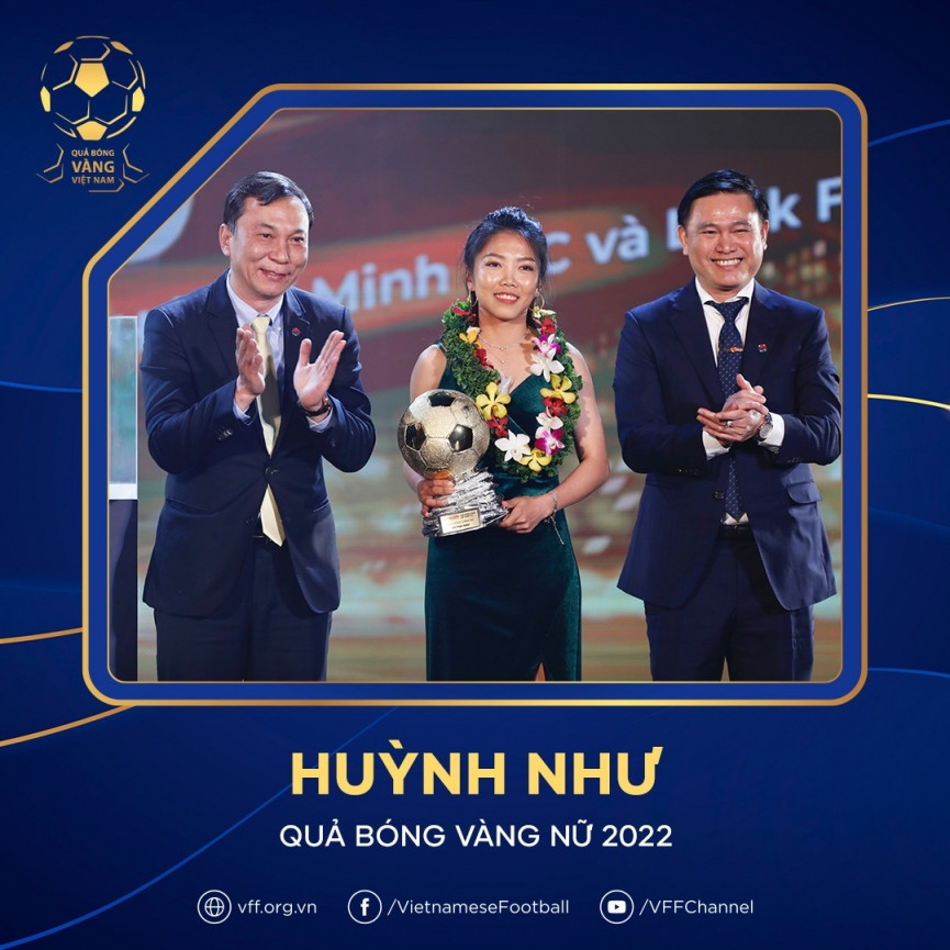 Lãnh đạo VFF trao danh hiệu Quả bóng Vàng 2022 cho Huỳnh Như. Lãnh đạo VFF trao danh hiệu Quả bóng Vàng 2022 cho Huỳnh Như.