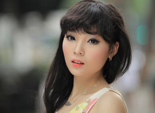 Ngỡ ngàng ngoại hình, cuộc sống của Đông Nhi, Phạm Hương... sau 10 năm