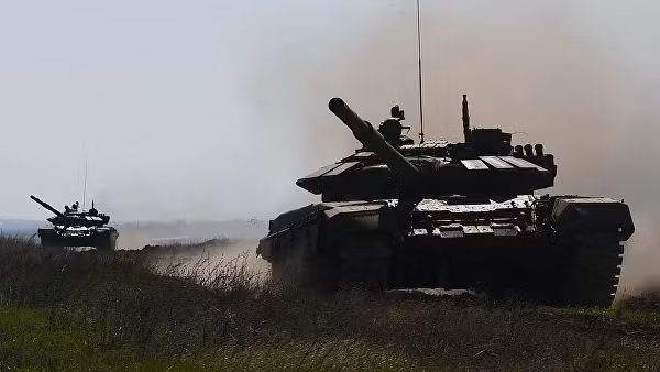 Tăng T-90.