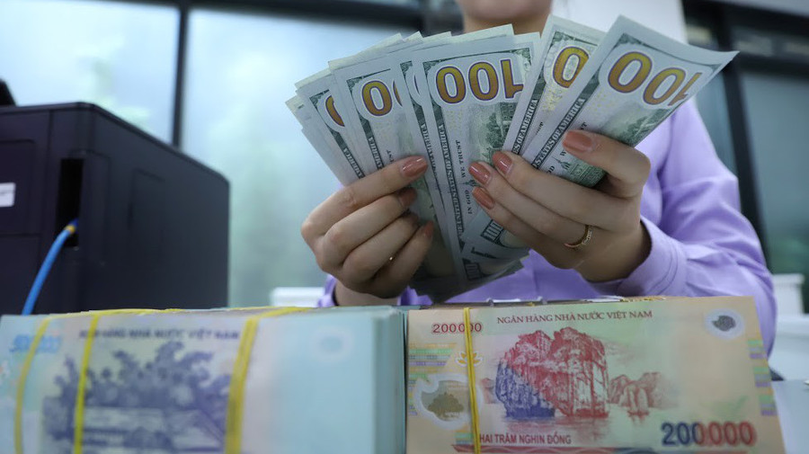 Tính đến ngày 14/4, tổng số trái phiếu phát hành thành công của các doanh nghiệp bất động sản ghi nhận lên tới 24.095 tỷ đồng. Tính đến ngày 14/4, tổng số trái phiếu phát hành thành công của các doanh nghiệp bất động sản ghi nhận lên tới 24.095 tỷ đồng.