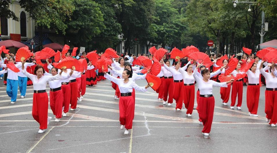 Vinamilk đồng hành cùng hơn 2.000 người cao tuổi thủ đô ảnh 3