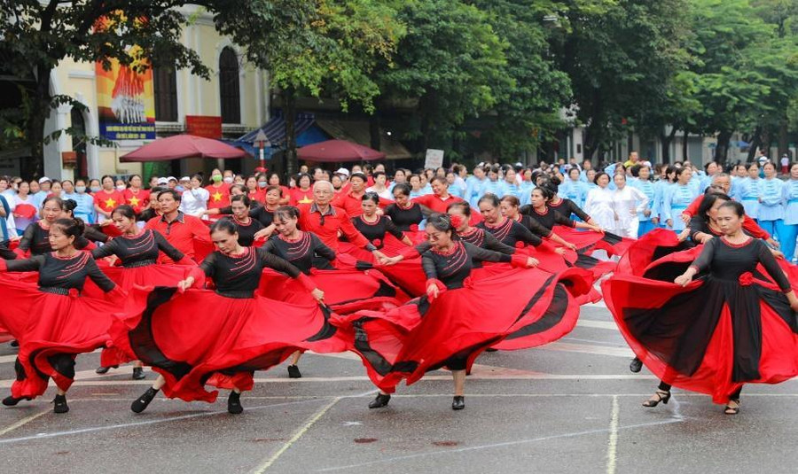 Vinamilk đồng hành cùng hơn 2.000 người cao tuổi thủ đô ảnh 4