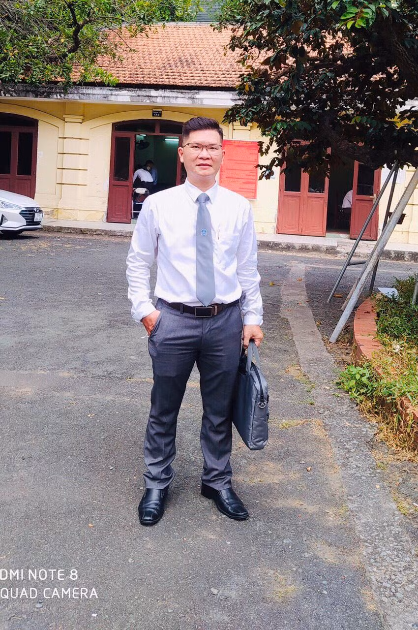 Luật sư Lê Bá Thường. Luật sư Lê Bá Thường.