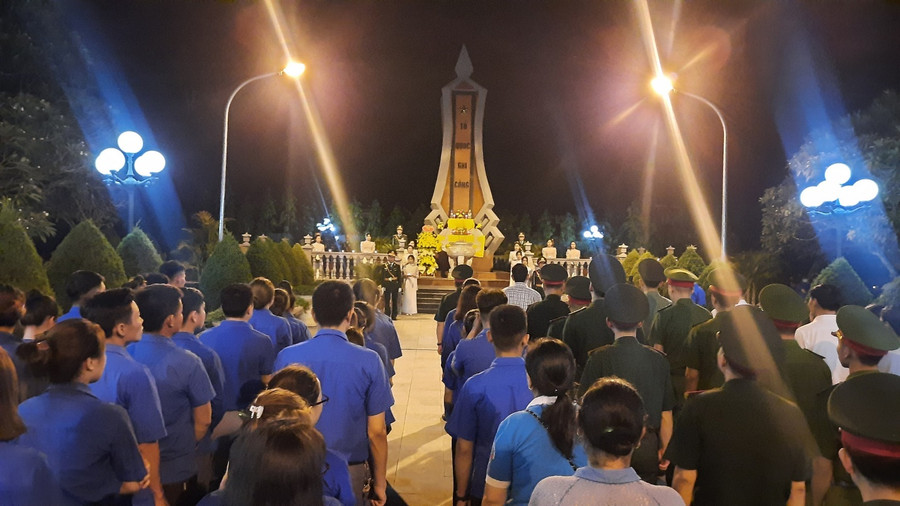 Công tác đền ơn đáp nghĩa luôn được huyện Yên Châu quan tâm.