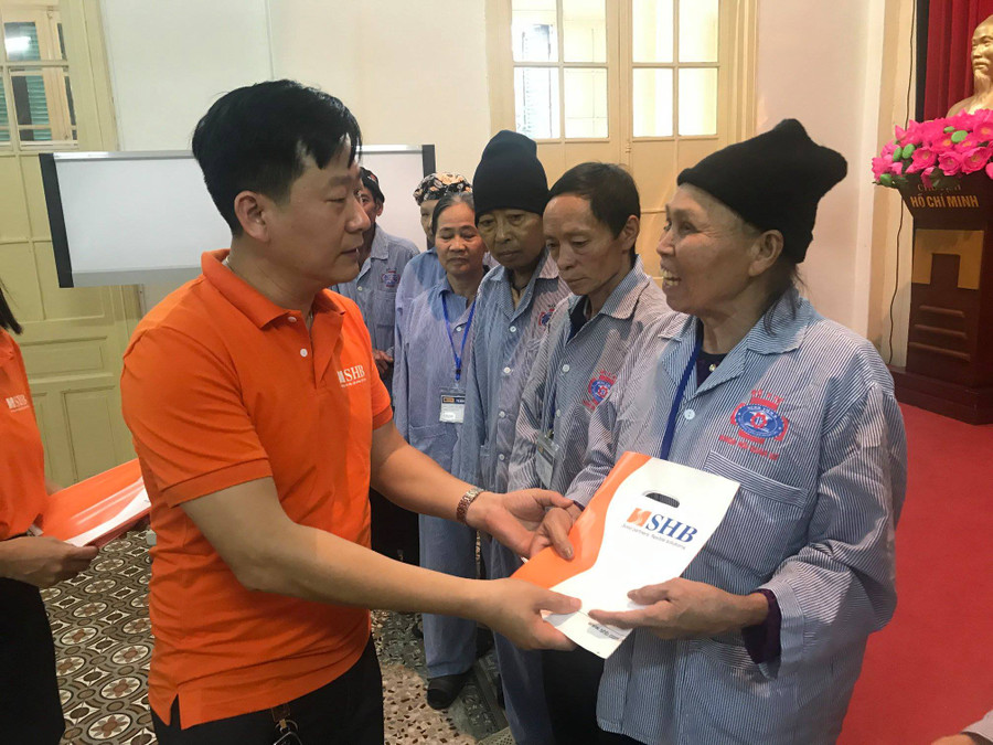 Tiếp sức những hoàn cảnh khó khăn