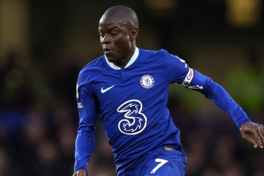 N'Golo Kante lần đầu đá chính kể từ tháng 8. N'Golo Kante lần đầu đá chính kể từ tháng 8.