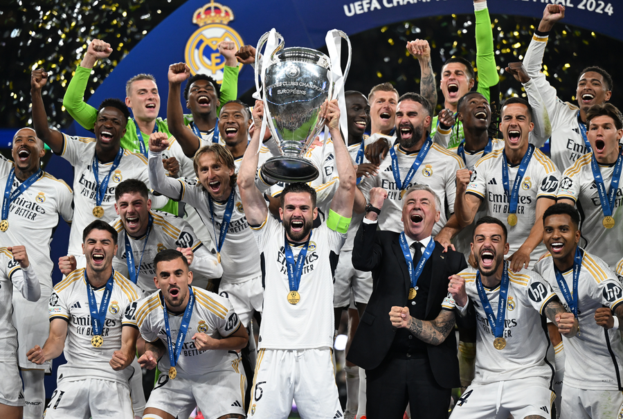 Real Madrid đánh bại Dortmund 2-0 ở chung kết Champions League trên sân Wembley hôm 2/6. Real Madrid đánh bại Dortmund 2-0 ở chung kết Champions League trên sân Wembley hôm 2/6.