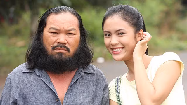 Bộ Phim Nơi trái tim ở lại có sự góp mặt của Diễn viên Lê Quang - người đã ghi dấu ấn trong lòng khán giả qua vai Võ Tòng trong phim Đất phương Nam (đạo diễn Vĩnh Sơn).