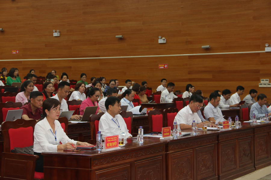 Các đại biểu tham dự Hội nghị.