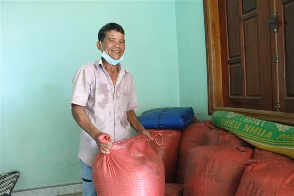 Ông A Lum xin thoát khỏi hộ nghèo khi cuộc sống đã vơi bớt khó khăn.