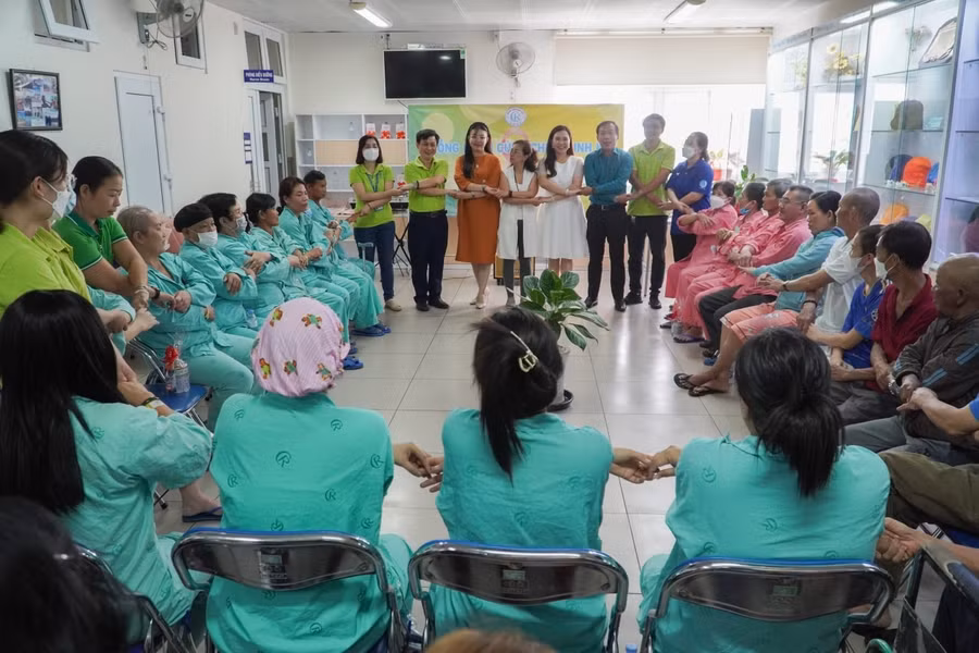 Tiếp thêm niềm tin cho bệnh nhân ung thư