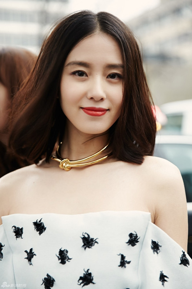 Ngẩn ngơ trước vé đẹp của các bản sao Lưu Diệc Phi ảnh 8