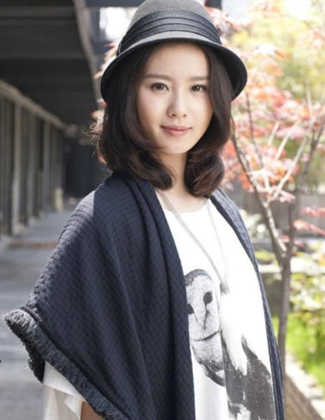 Ngẩn ngơ trước vé đẹp của các bản sao Lưu Diệc Phi ảnh 9