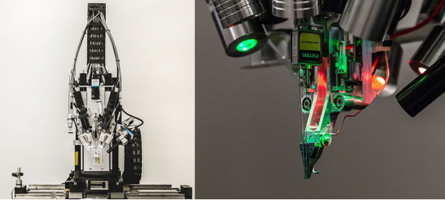 Cỗ máy giúp 'khâu' các điện cực của con chip vào não người, thông qua những dây dẫn siêu nhỏ. Cỗ máy giúp 'khâu' các điện cực của con chip vào não người, thông qua những dây dẫn siêu nhỏ.