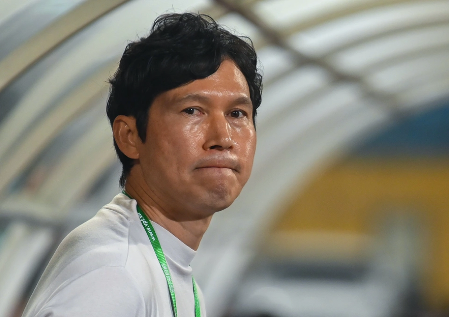 Huấn luyện viên Park Choong-kyun đã được bổ nhiệm dẫn dắt Seoul E-Land ở K-League 2. Huấn luyện viên Park Choong-kyun đã được bổ nhiệm dẫn dắt Seoul E-Land ở K-League 2.
