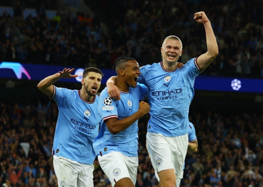 Erling Haaland bỏ lỡ nhiều cơ hội ghi tên mình trên bảng tỷ số.