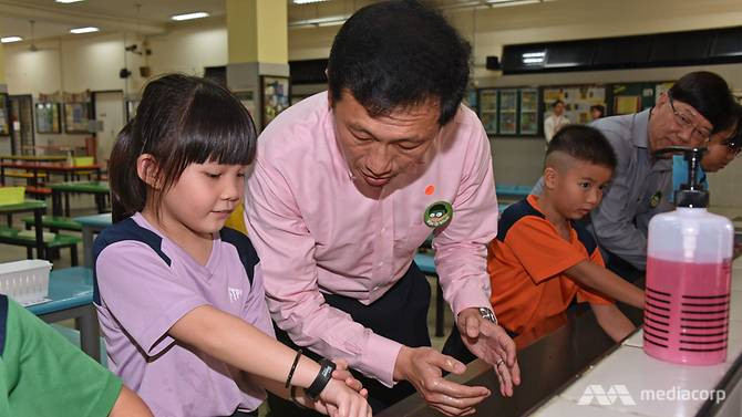 Trẻ được tìm hiểu về kỹ năng phòng chống Covid-19 Trẻ được tìm hiểu về kỹ năng phòng chống Covid-19