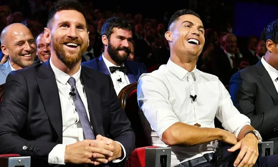 Messi và Ronaldo thường chỉ "bằng mặt chứ không bằng lòng" với nhau.