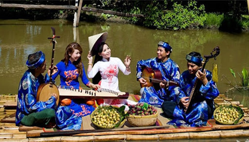 Nghệ thuật Đờn ca Tài tử Nam Bộ - nơi ươm mầm cho nhiều nghệ nhân trẻ. Ảnh: ITN. Nghệ thuật Đờn ca Tài tử Nam Bộ - nơi ươm mầm cho nhiều nghệ nhân trẻ. Ảnh: ITN.