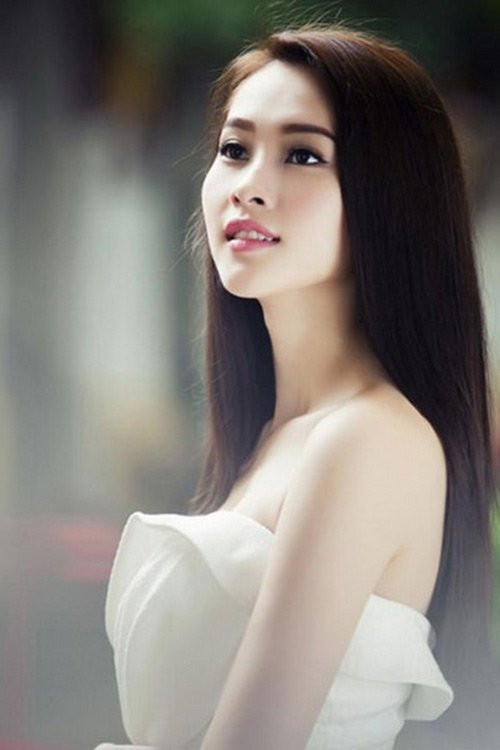 Rộ tin Hoa hậu Đặng Thu Thảo đóng phim kinh dị