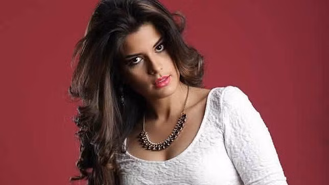 Nhan sắc hoa hậu 19 tuổi đột tử trên bàn phẫu thuật thẩm mỹ