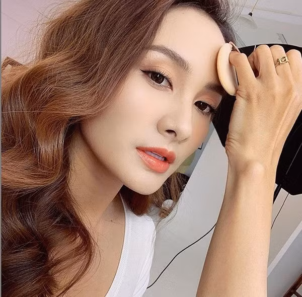 khoe lai anh hoi 8 tuoi, bao thanh "xinh lao" duoc dan tinh nuc no khen xinh tu be - 9