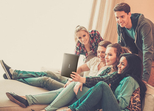 3 tiêu chí “vàng” khi mua laptop tựu trường. ảnh 1 3 tiêu chí “vàng” khi mua laptop tựu trường. ảnh 1