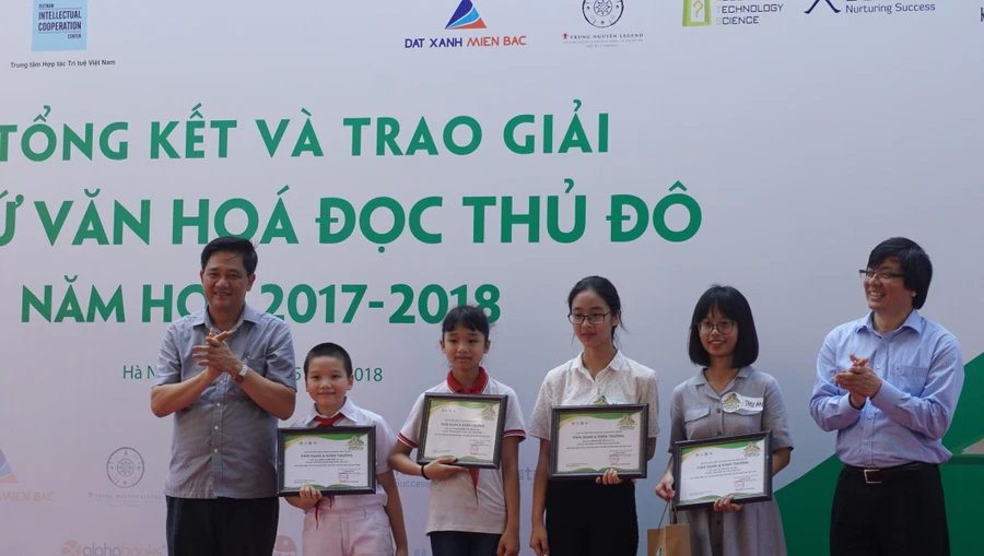 4 Đại sứ Văn hóa đọc tiêu biểu Thủ đô 2017-2018